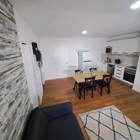 Hébergement de vacances House 2 Espinho (Aveiro)